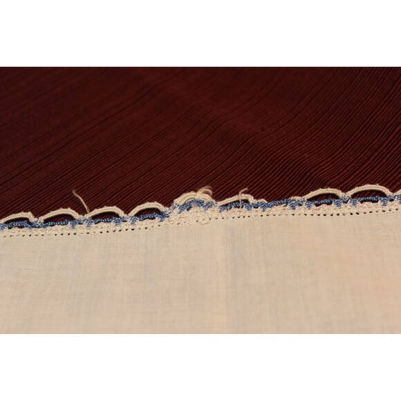 Vintage Hand Embroidered Floral Handkerchief with Scalloped Blue & White Edging - Picture 5 of 6